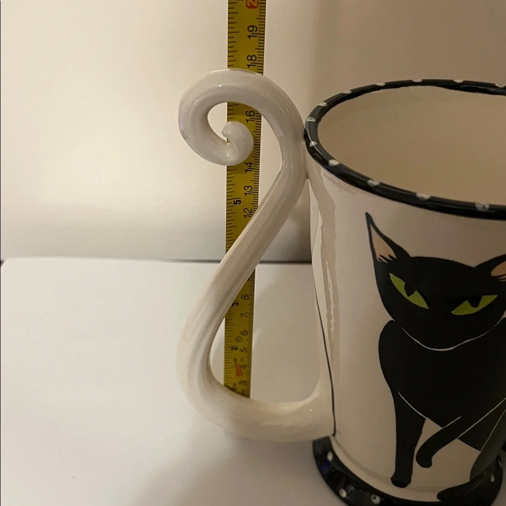 April Gadler. 2007 Handmade. Black and White Cat Design Vase. NWOT